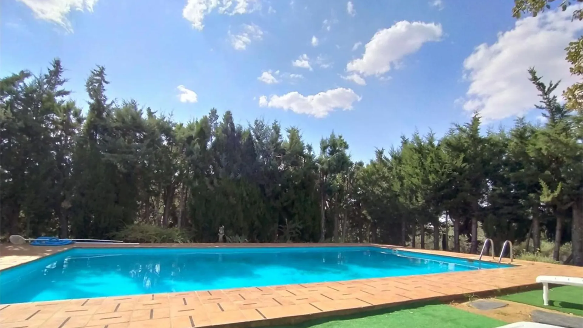 Pozuelo 2 Jabugo Villa